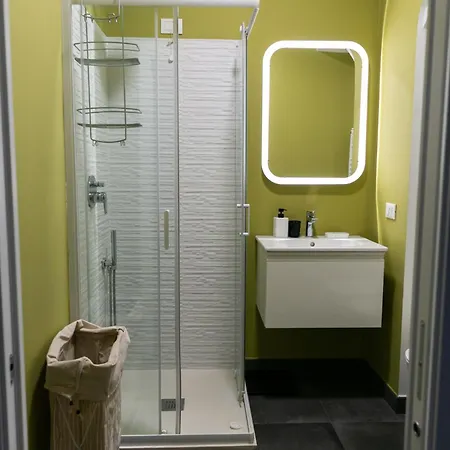 12 Minuti Dal DuomoMetro+10 Posti Letto Apartment Milan Exterior photo