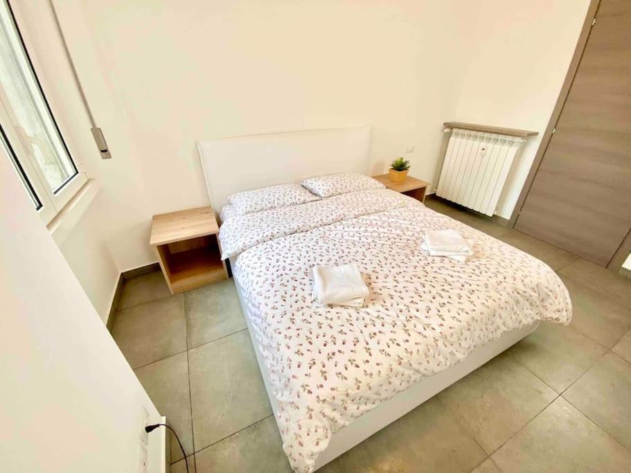 Appartement 12 Minuti Dal Duomometro+10 Posti Letto *